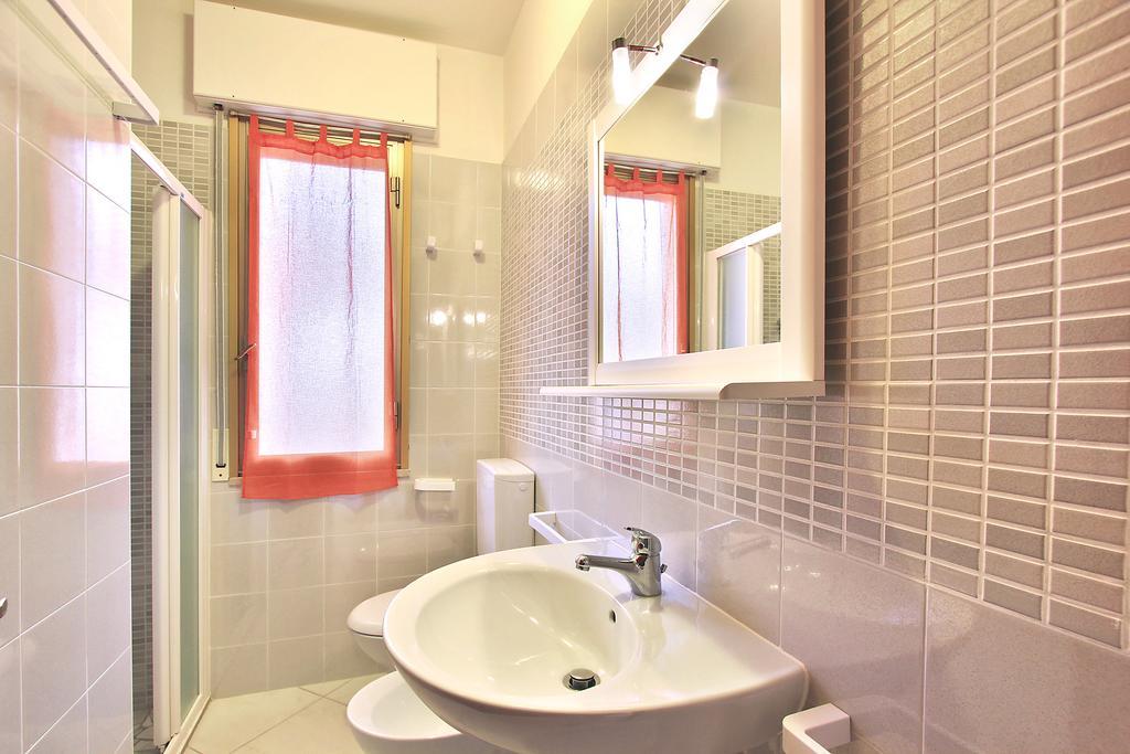 Residenza Ibsen Apartment Lignano Sabbiadoro Phòng bức ảnh